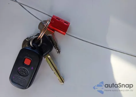 2005 Toyota Camry Le from USA, damaged, VIN 4T1BE32K65U994854